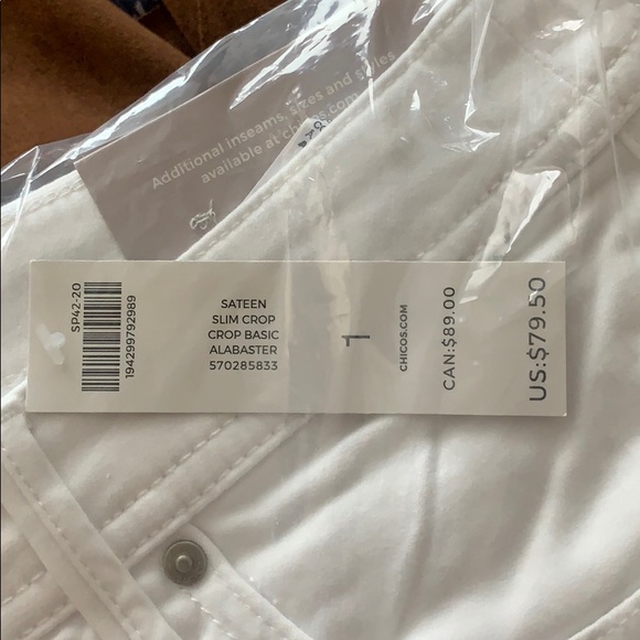 Chico’s size 1 sateen crops - Picture 4 of 4